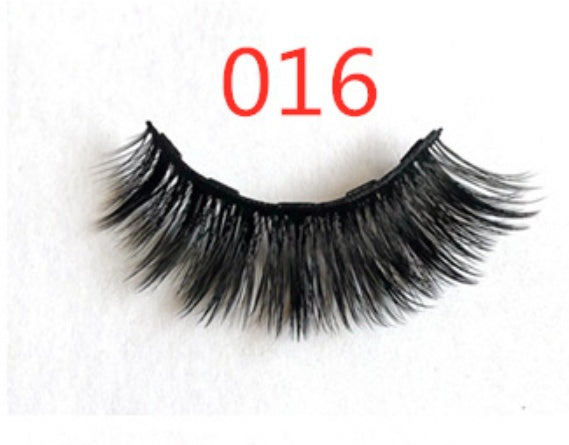 A Pair Of False Eyelashes With Magnets In Fashion - watkins innovators