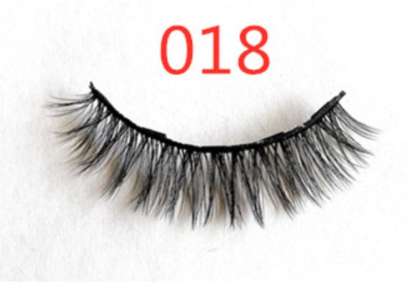 A Pair Of False Eyelashes With Magnets In Fashion - watkins innovators