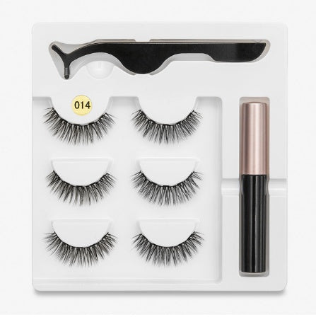 A Pair Of False Eyelashes With Magnets In Fashion - watkins innovators