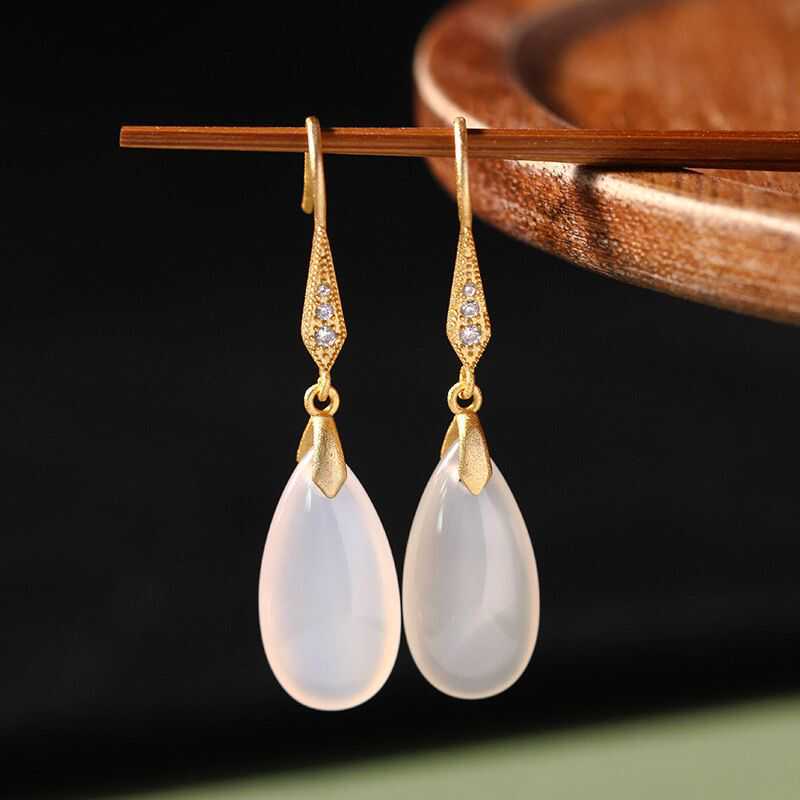 Simple White Jade Water Drop Earrings - watkins innovators